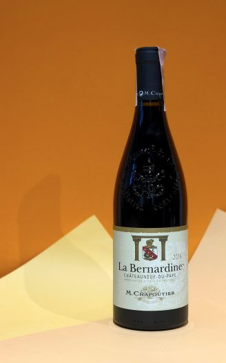M. Chapoutier La Bernardine Chateauneuf-du-Pape вино красное 0.75л 2