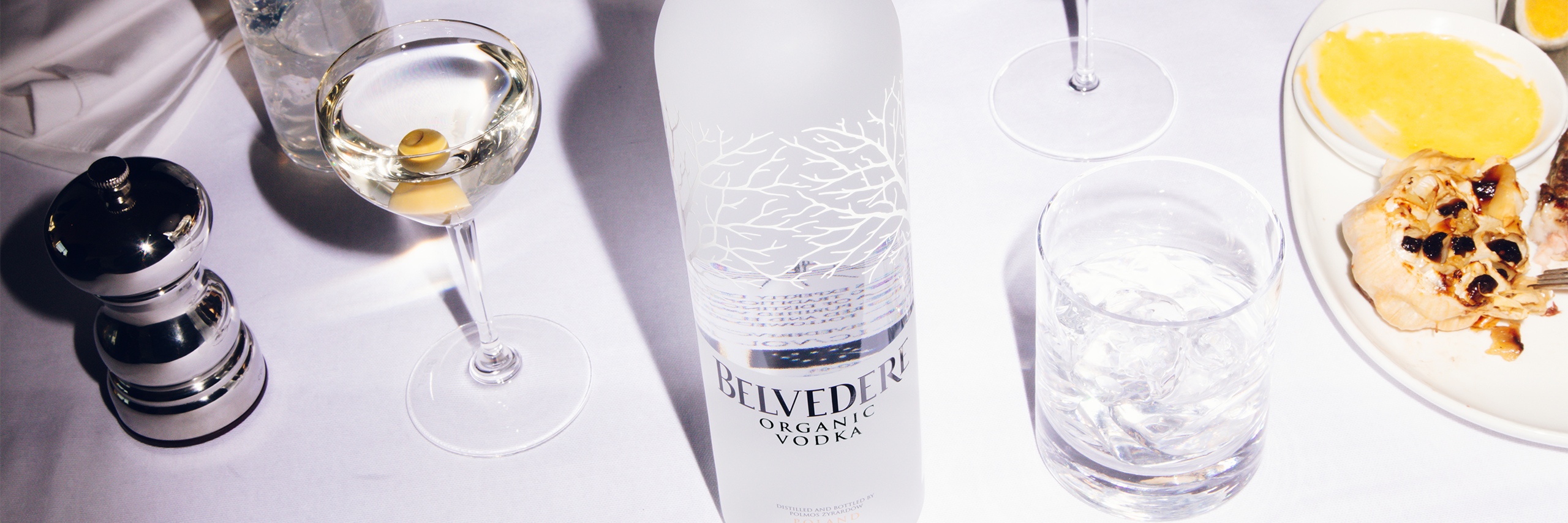 Belvedere-OrganicWhite-Table-4